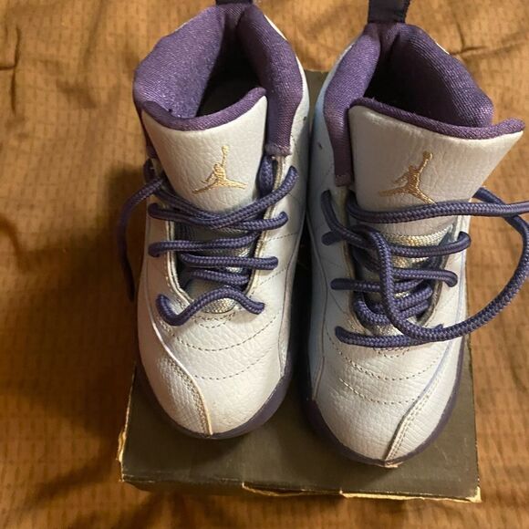 Jordan  23 - Picture 1 of 9